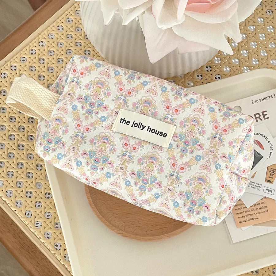 Cute Classic Style Ditsy Floral Polyester Sewing Thread Square Makeup Bags