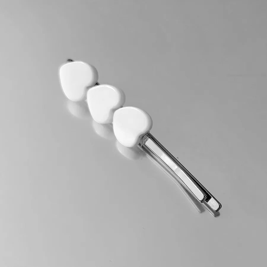 IG Style Women's Asymmetrical Baroque Pearls Metal Hair Clip