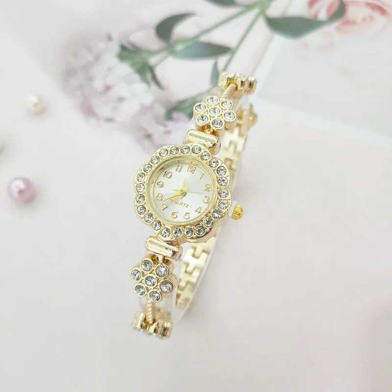 Elegant Flower Single Folding Buckle Quartz Watch Women's Watches