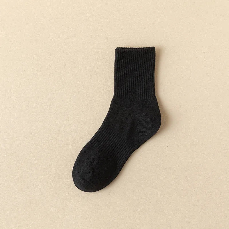 Socks men's cotton mid-calf length socks solid color white autumn men's sports deodorant  tide socks men's wholesale