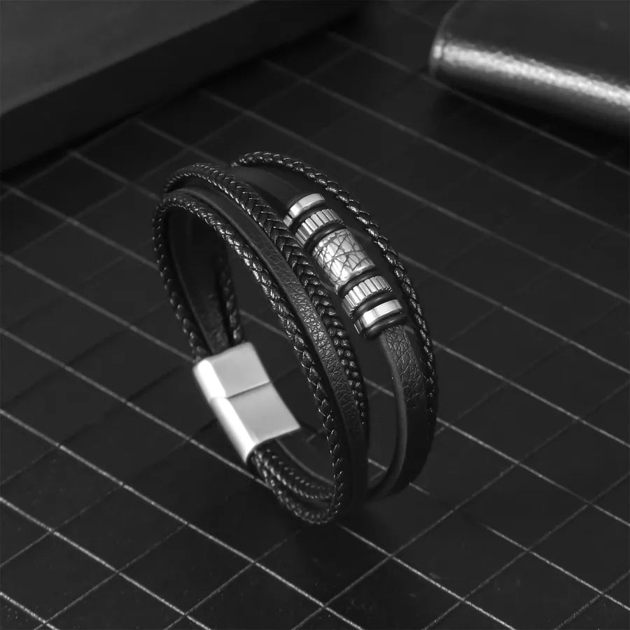 Retro Punk Solid Color 304 Stainless Steel Pu Leather Men's Bangle Men Cord & Leather Bracelets