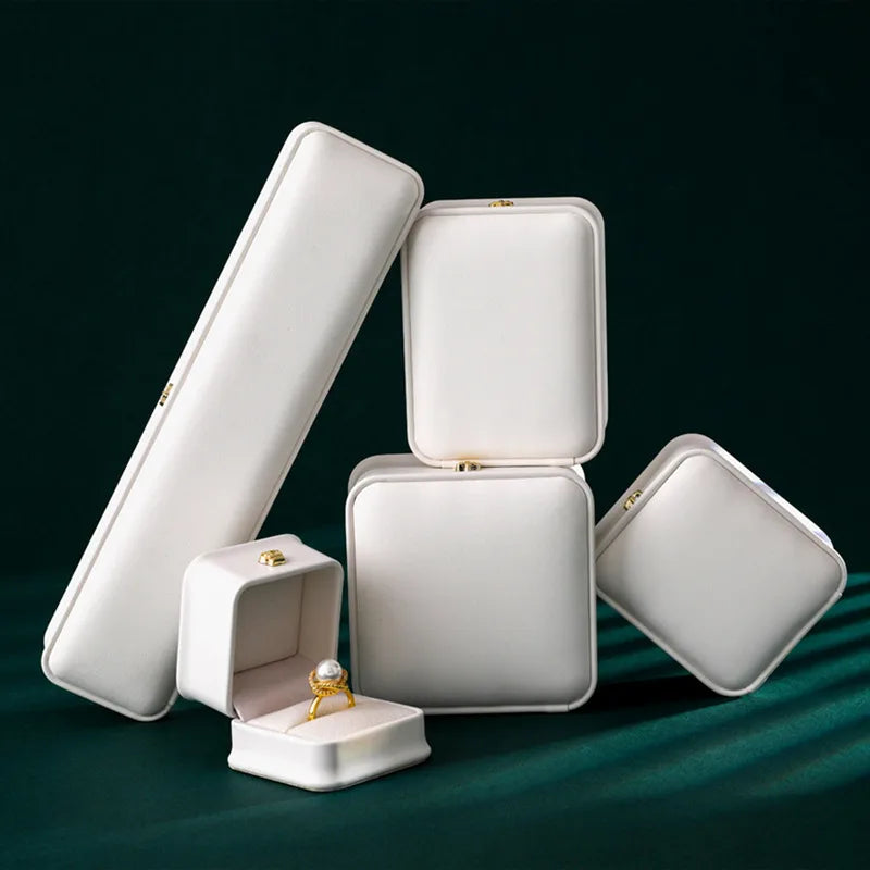 Spot Crown buckle jewelry box high-grade jewelry storage box wholesale jewelry box ring necklace box bracelet box