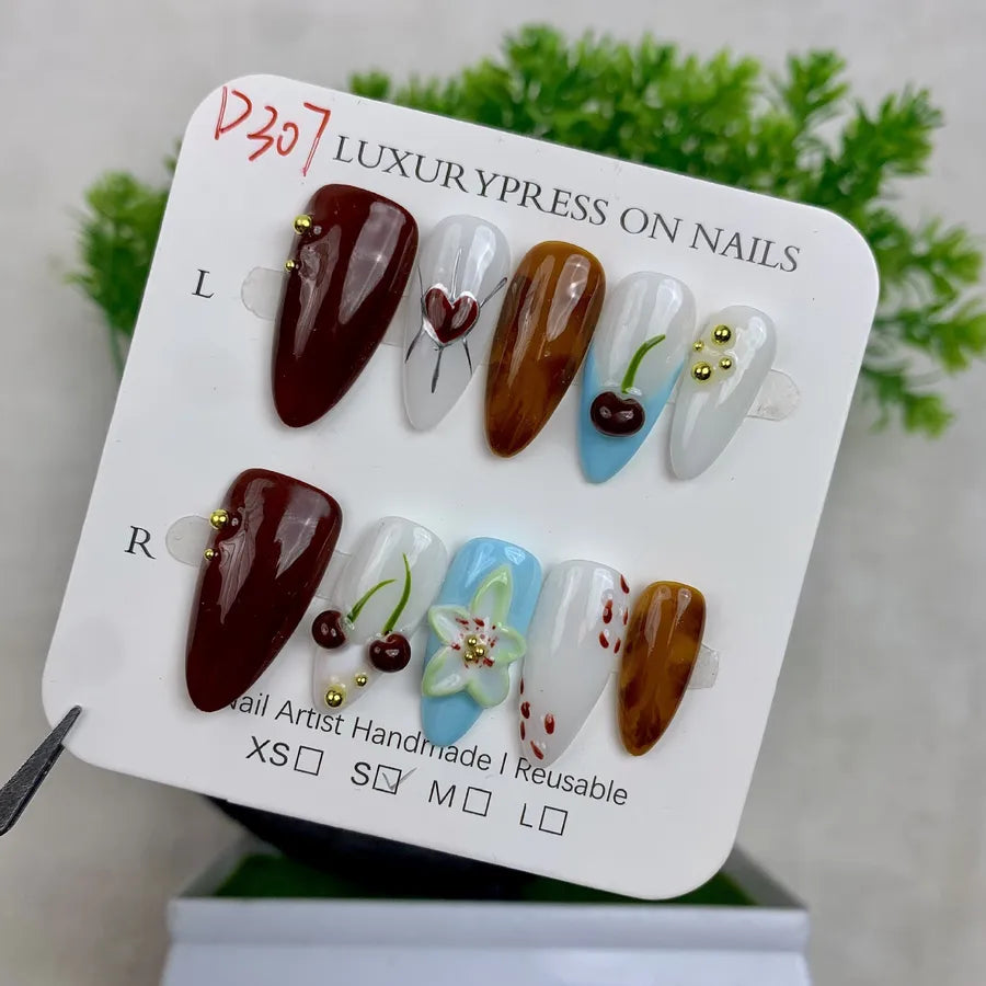 Handmade Detachable Shell Sculpture Cat Eye Almond Nails Ice Transparent Floral Design Wearable False Nails For Women