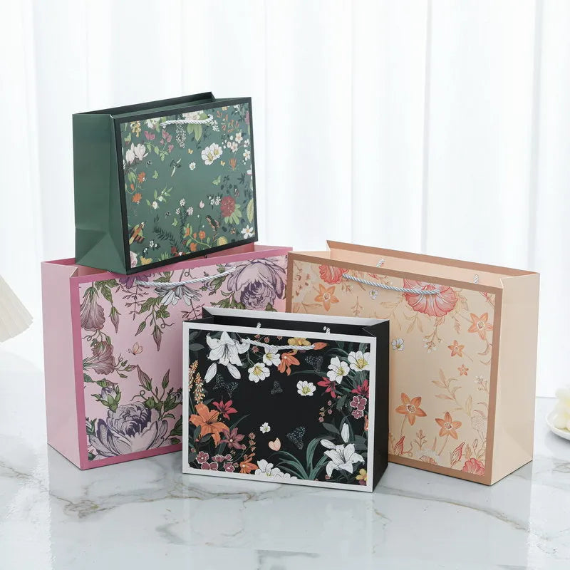 Cute Printing Paper Casual Party Gift Bags Party Supplies Gift Wrapping Supplies 1 Piece