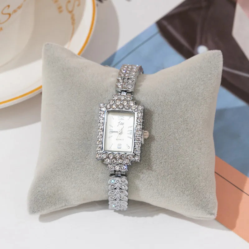 Elegant Grain Jewelry Buckle Quartz Women's Watches