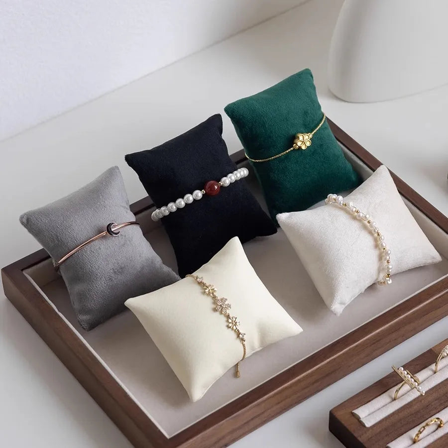 Velvet Fabric Bracelet Display Stand Counter Top Sponge Cushion Leather Surface Jewelry Accessory Premium Feeling Integrated Style