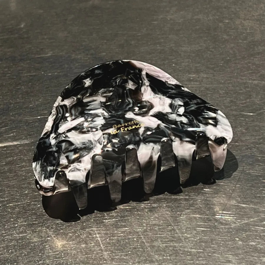 Acetate Hair Claw Clip New Style Creamy Candy Colored Half Round Shark Fin Texture Stripe Design Simple Elegant Hair Accessories