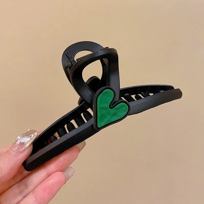 Large Size Heart Shaped Hair Clip Women's Hair Accessories Casual Style Acrylic Hair Grips For Bun Styling Hair Grabbers