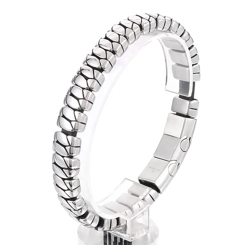 casual retro solid color titanium steel men's bangle