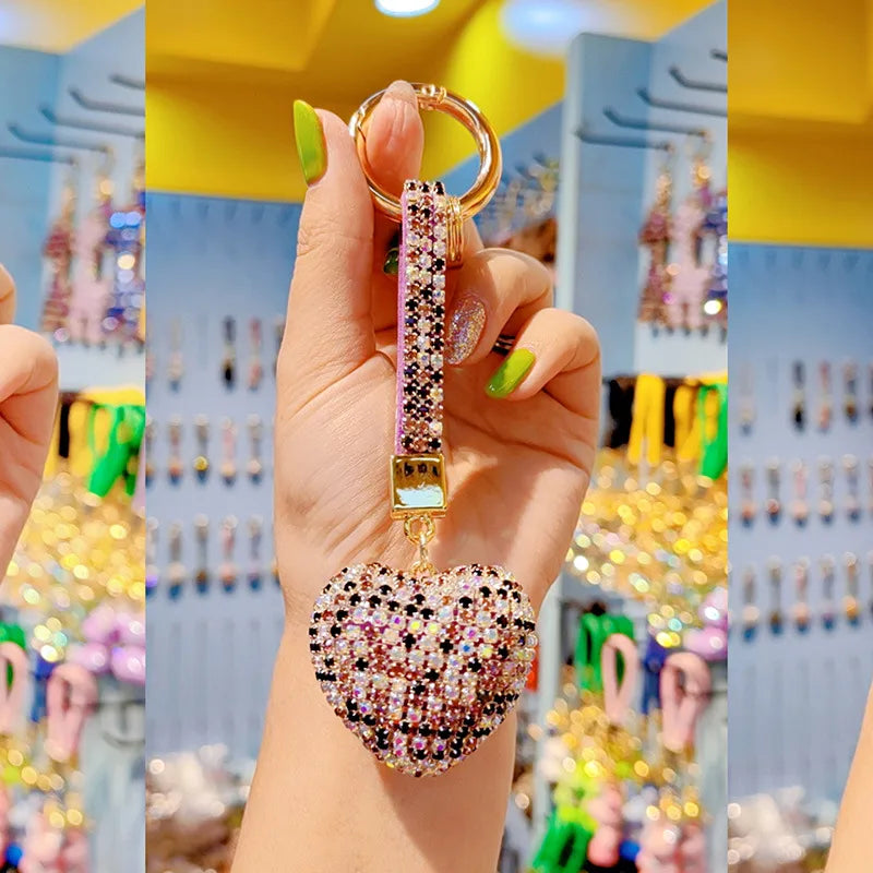 Luxurious Heart Shape Czech diamond Unisex Keychain