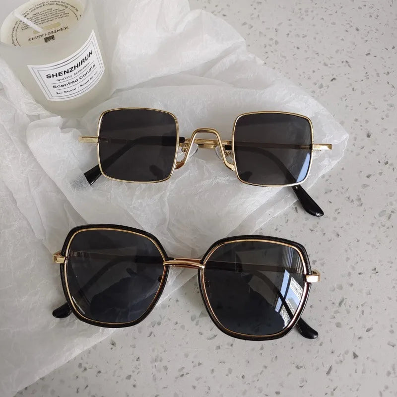 Black Kidsren's Dot Diamond Cute Cat Eye Male and Female Baby Sun Protection Personalized Fashion Sunglasses Colorful Pearl Sunglasses