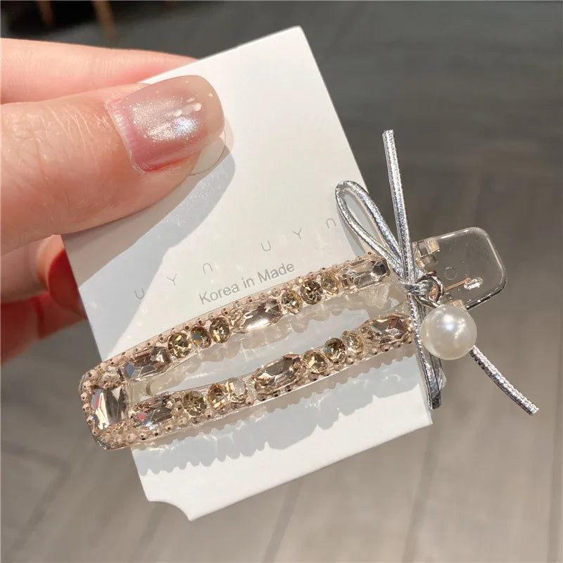 New Elegant Zircon Diamond Hair Clip High-End Silver Butterfly Knot Pearl Rhinestone Edge Duckbill Hair Clip Women's Headwear