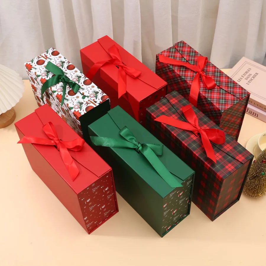 Christmas Gift Box Butterfly Knot Magnetic One-Piece Packaging Box Elegant Simple Style White Card Paper Christmas Gifts