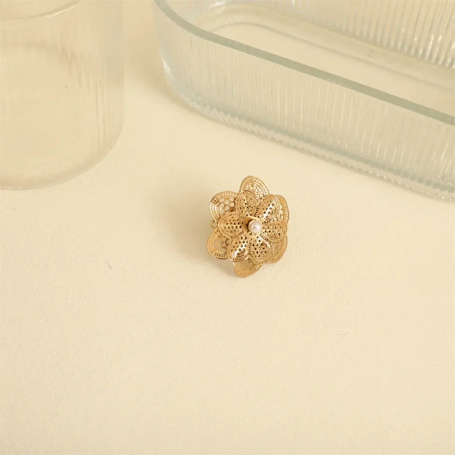 Wholesale Jewelry Elegant Basic French Style Flower 304 Stainless Steel Open Rings