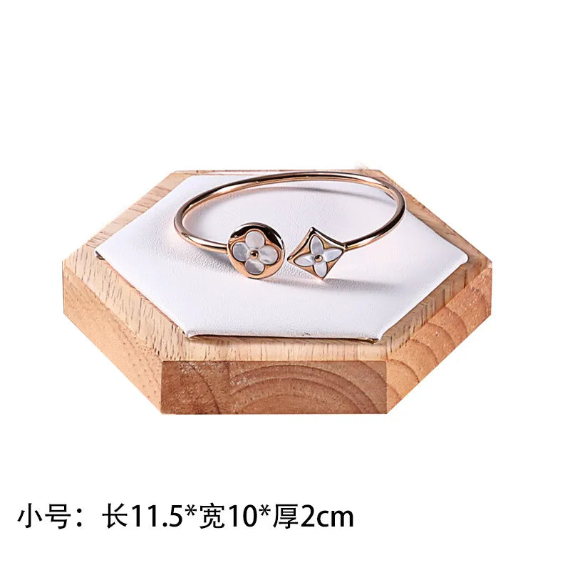 Jewelry Display Stand Earring Bracelet Necklace Ring Holder Wooden Hexagonal Structure Academic Style Crafted From Solid Wood