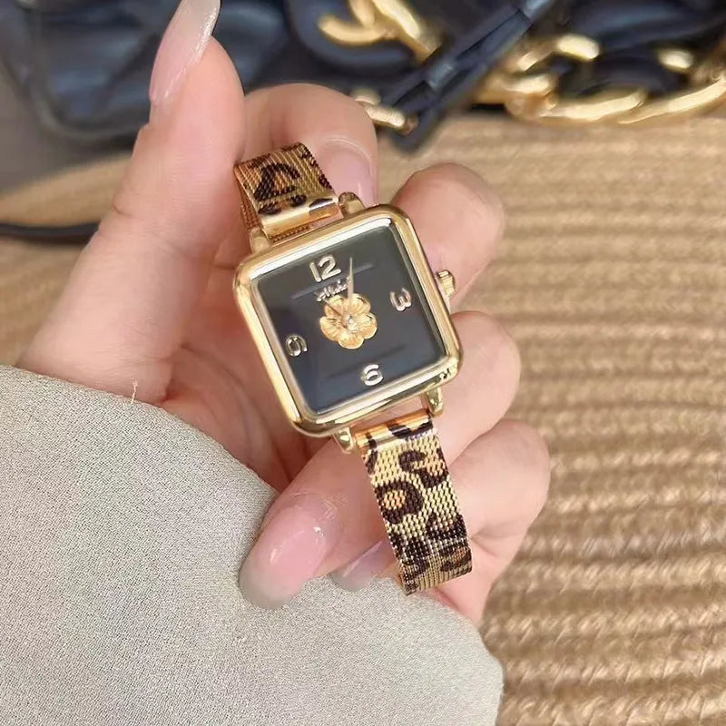 Vintage Style Classic Style Geometric Leopard Single Folding Buckle Quartz Watch Women's Watches