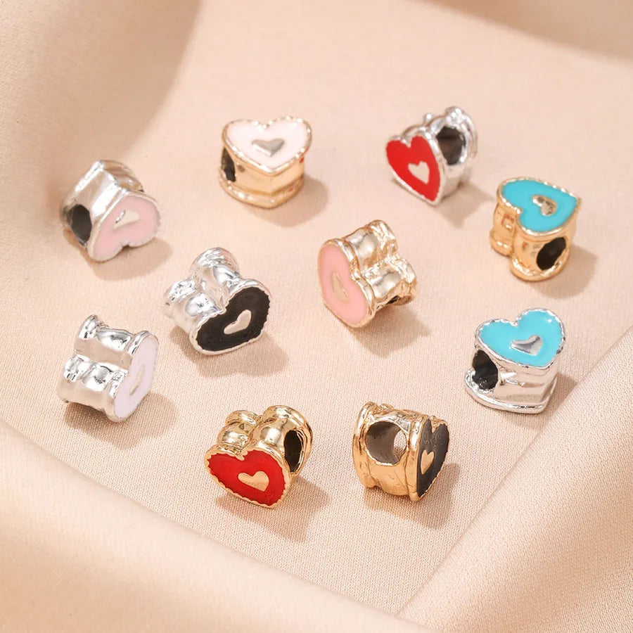 1 Piece 0.93*0.96cm Hole 5~5.9mm Alloy Heart Shape Beads