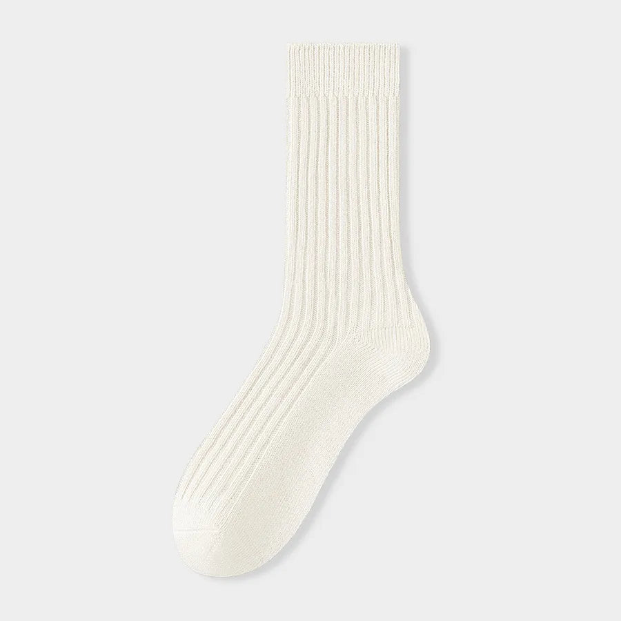 Vacation Simple Style Men's Solid Color Cotton Crew Socks A Pair
