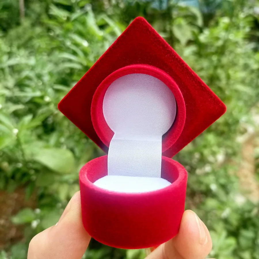 Doctor cap ring box  wholesale flocking box wedding proposal necklace graduation gift box