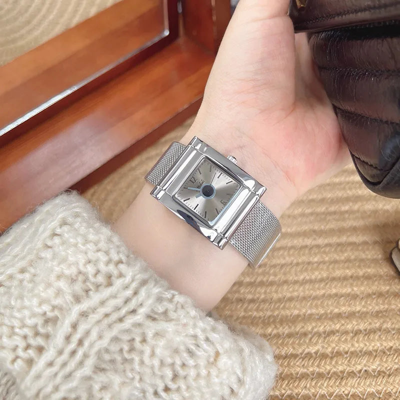 Fashionable Leopard Print Gold Tone Quartz Watch For Women Stylish Milisha Square Face Stainless Steel Band Trendy Accessory