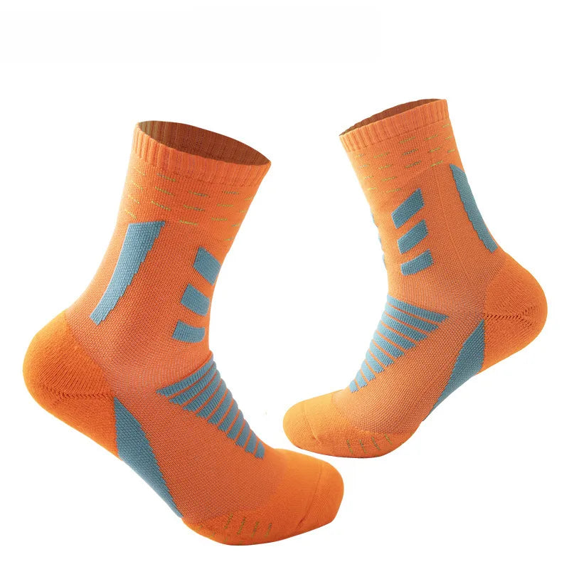 Autumn and Winter New Men's Socks Breathable Sweat-Absorbing Towel Bottom Sports Socks Fashionable Basketball Socks Socks Men's Medium Socks