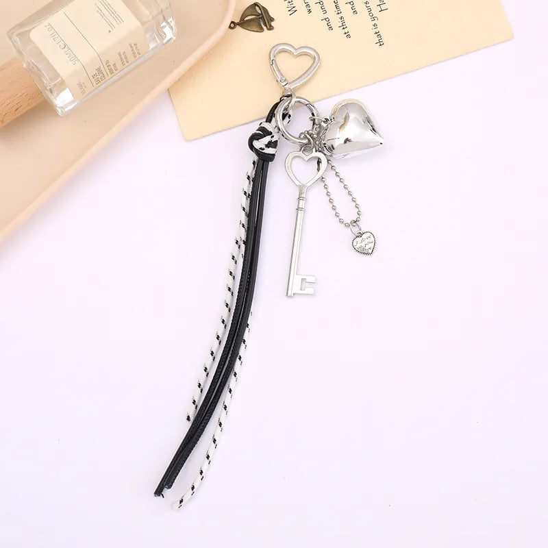 Simple Style Heart Shape Key Pu Leather Valentine'S Day Keychain