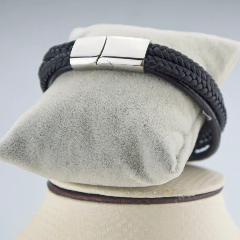 Casual Retro Solid Color 304 Stainless Steel Pu Leather Braid Handmade Men's wristband