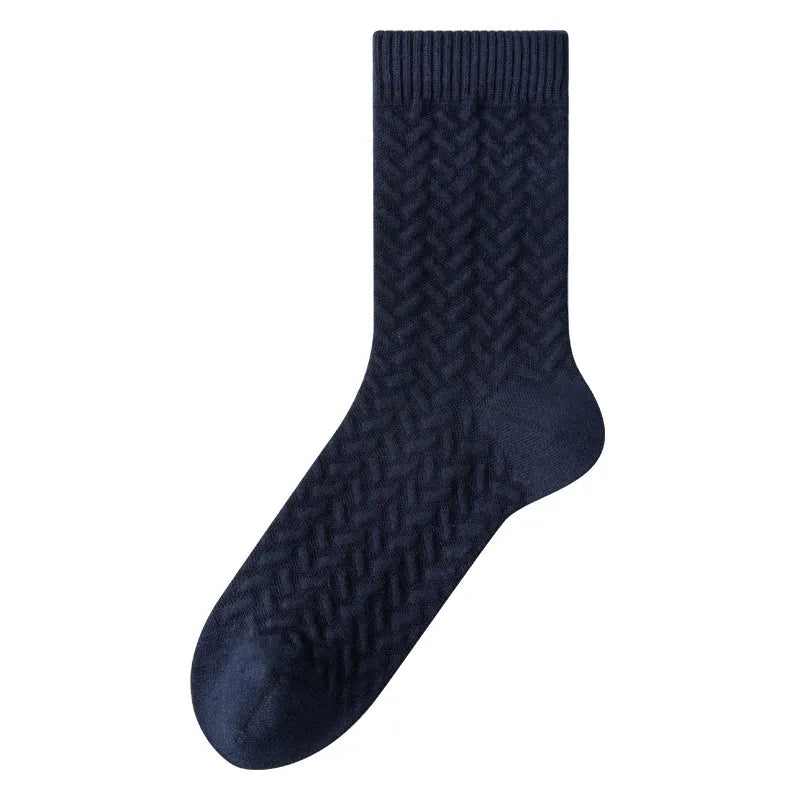 men's casual simple style solid color cotton crew socks a pair