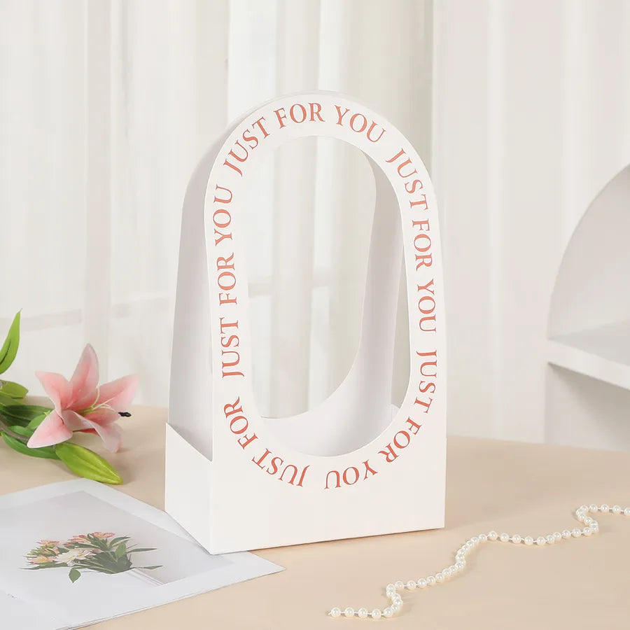 Foldable Handheld Paper Flower Basket Hollow Out Design Valentine's Day Bouquet Box Ins Style Birthday Gift Packaging Box