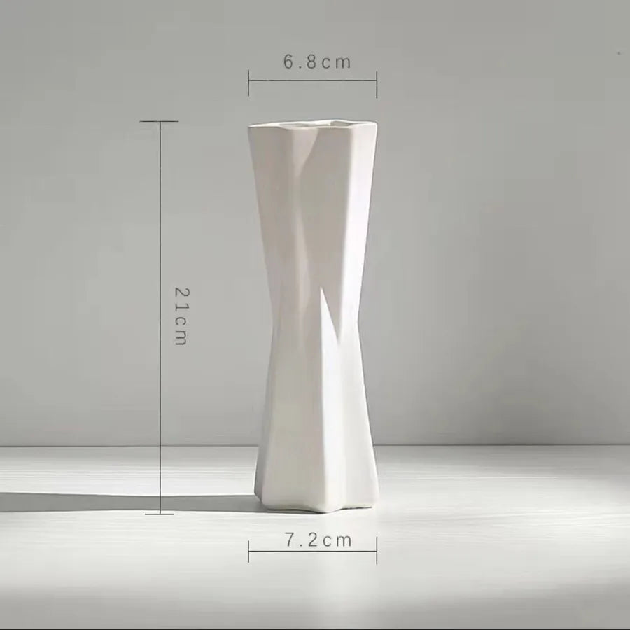 Simple Modern Star Ceramic Vase Ornaments Living Room White Porcelain Fresh Dried Flower Creative Ceramic Flower Set