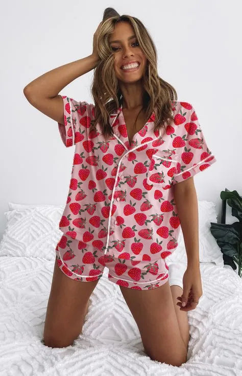 Holiday Women's Cartoon Style Heart Shape Imitated Silk Polyester Shorts Sets Pajama Sets