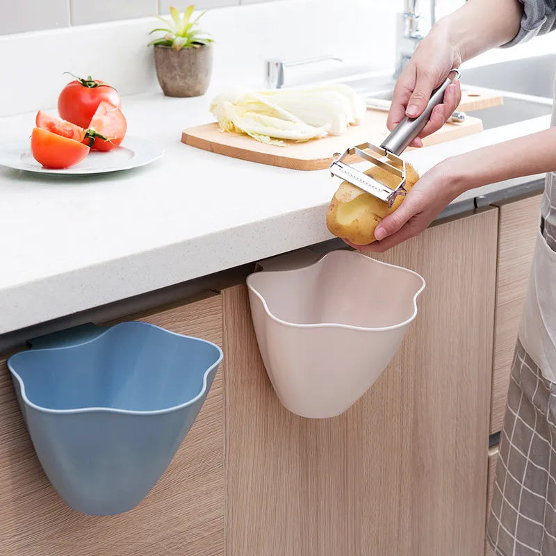 Household kitchen hanging trash can Creative bathroom living room bedroom cabinet door tube desktop small trash can Wholesale