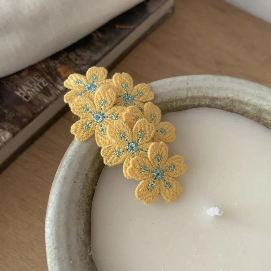 Gentle Pink Cherry Blossom Barrettes Sweet Embroidery Flower Hairpin Knitted Children Headdress Hair Accessories Bangs Side Clip