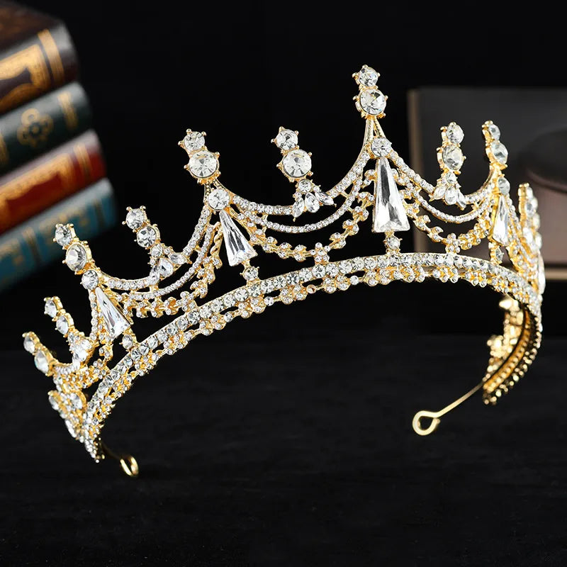 Women's Elegant Crown Alloy Diamond Crown