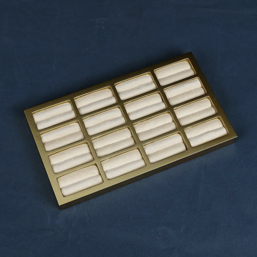 Artistic Velvet And Metal Jewelry Display Stand Necklace Bracelet Ring Tray Set Elegant Jewelry Box For Fashion Accessories