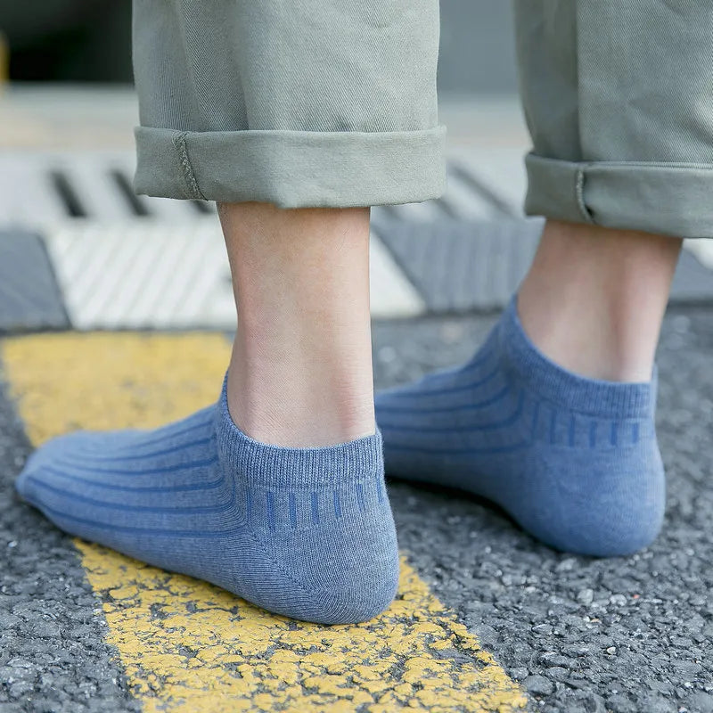 men's japanese style solid color cotton embroidery ankle socks a pair