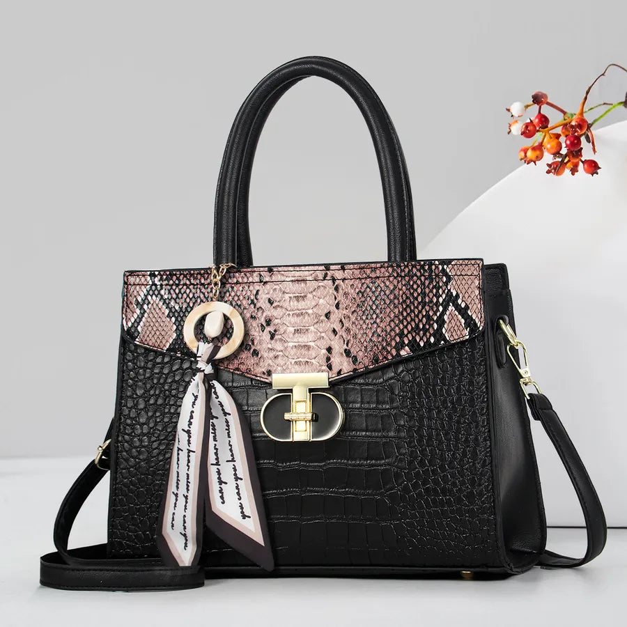 Women's Pu Leather Color Block Streetwear Square Zipper Shoulder Bag Handbag