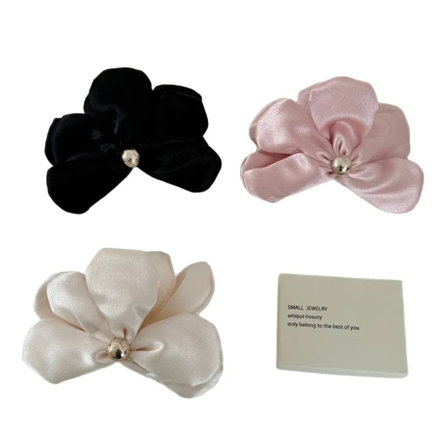 Elegant Satin Hair Claw Clip Petal Shaped Half Updo Glowing 3D Design New Style Women's Fairy Tale Hair Accessories