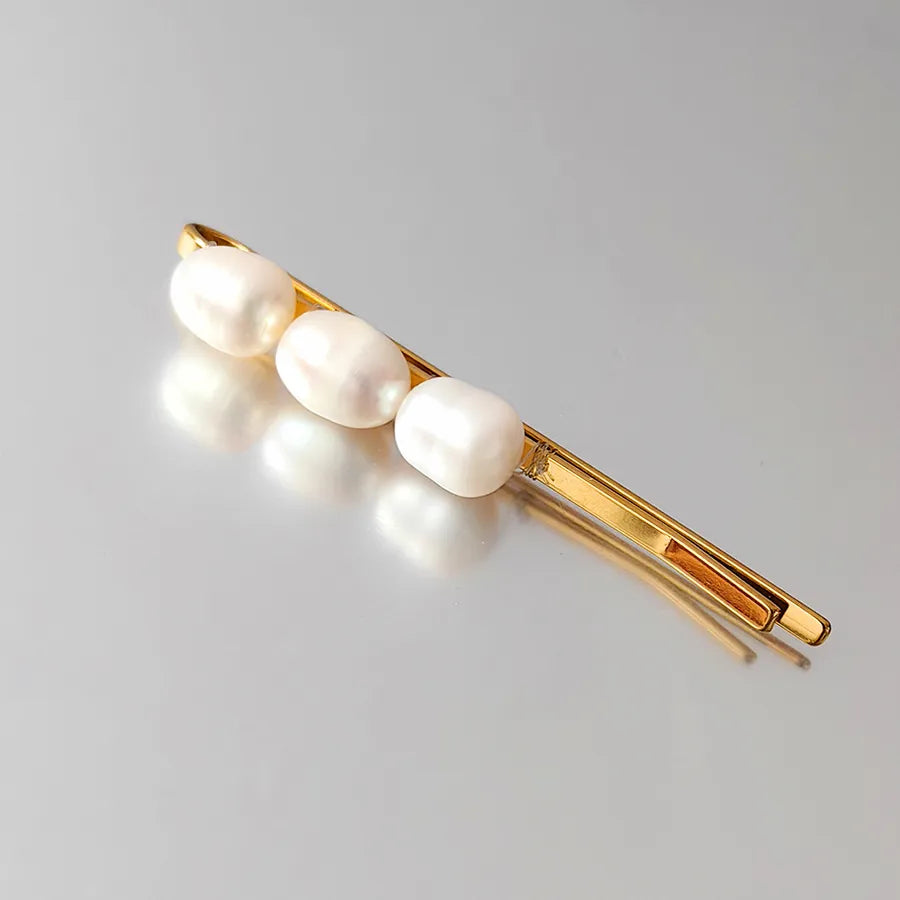 IG Style Women's Asymmetrical Baroque Pearls Metal Hair Clip