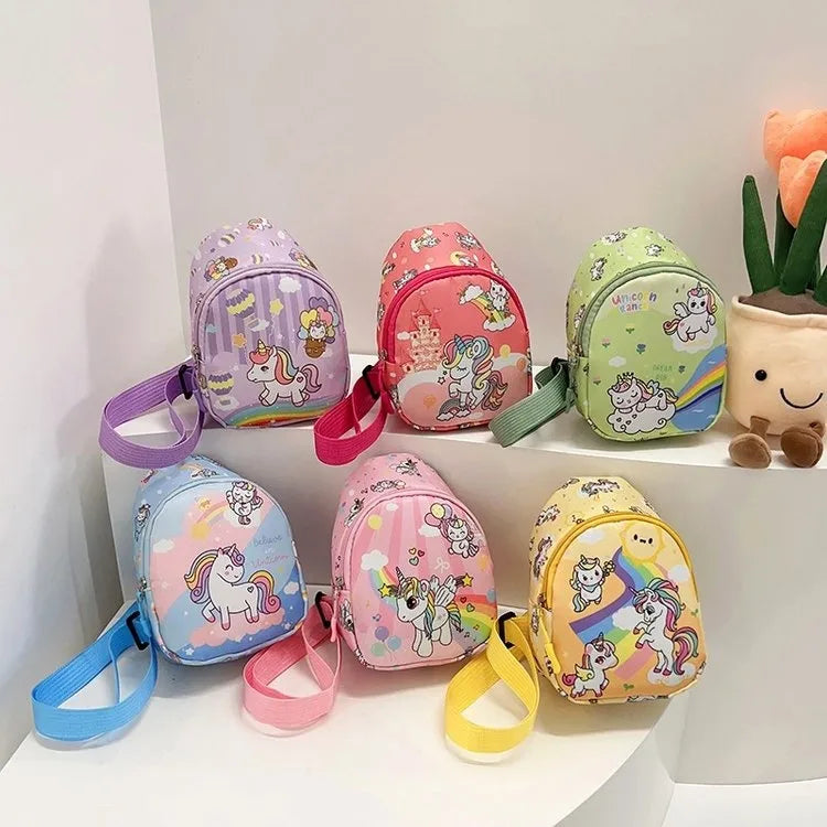 Girl'S Nylon Cartoon  Cute Oval Zipper Fanny Pack