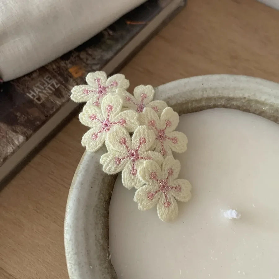 Gentle Pink Cherry Blossom Barrettes Sweet Embroidery Flower Hairpin Knitted Children Headdress Hair Accessories Bangs Side Clip
