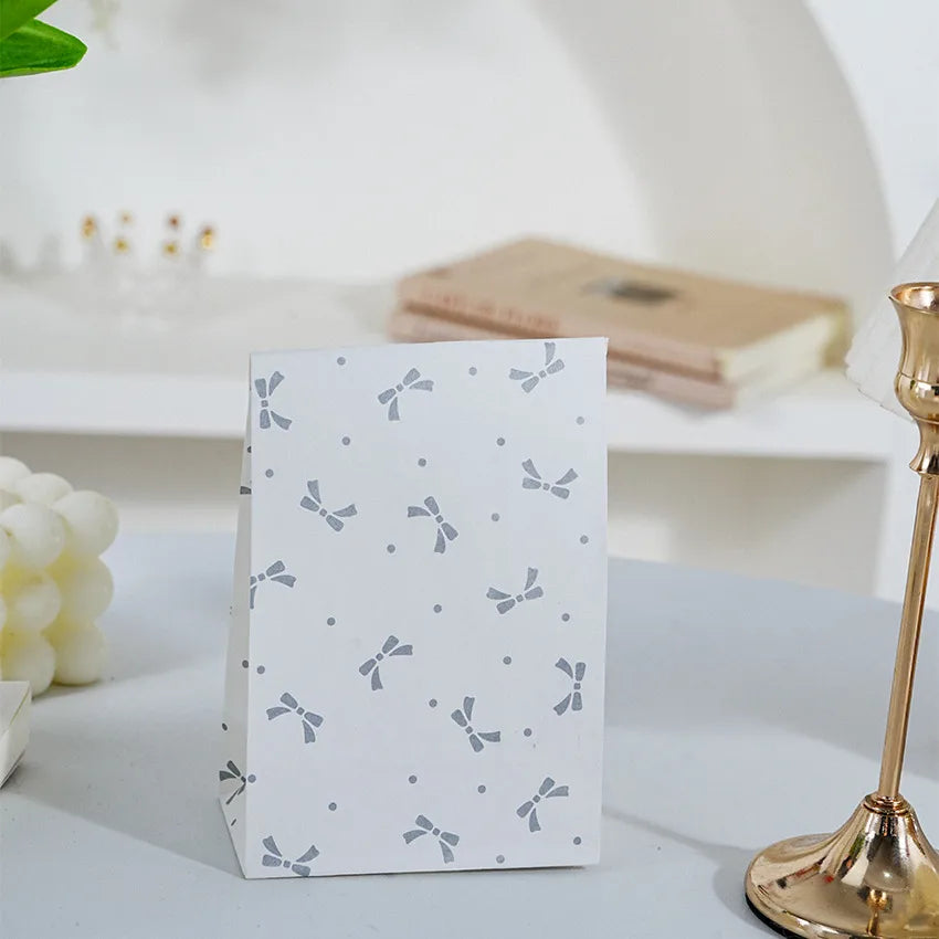Cute Cartoon Paper Party Gift Wrapping Supplies