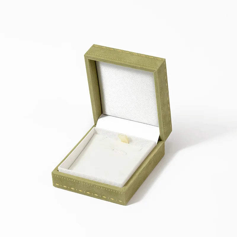 1 Piece Flannel Luxurious Holiday Banquet Solid Color Jewelry Boxes