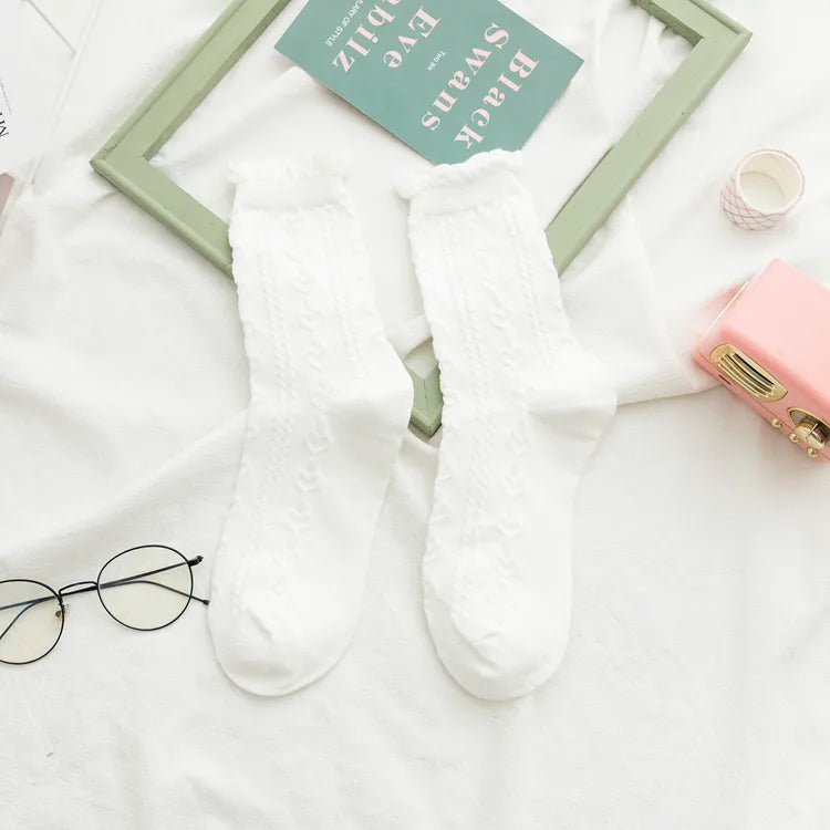 A Pair Cute Sweet Women's Solid Color Cotton Crew Socks