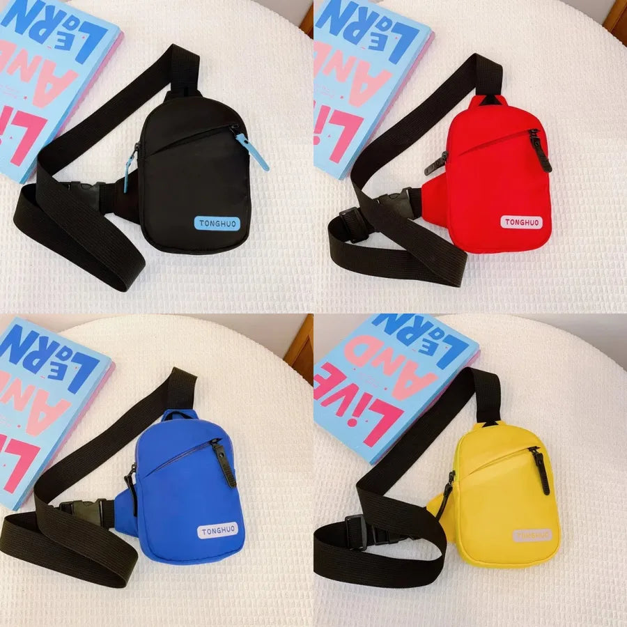 Boy'S Nylon Solid Color Streetwear Oval Zipper Fanny Pack