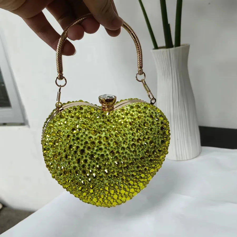 Women's Small Arylic Solid Color Elegant Classic Style Heart-shaped Hook Loop Evening Bag