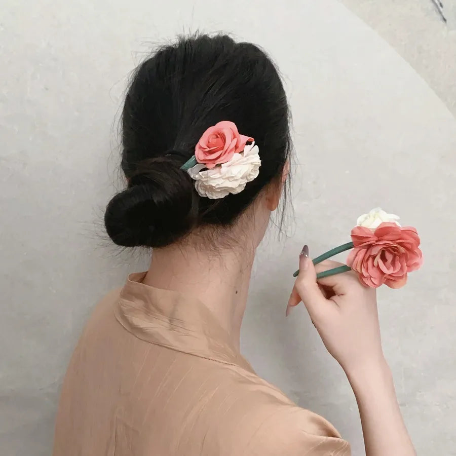 Super Fairy Artificial Flower Butterfly Flower Tassel Grip Female Sweet Style Unique and Exquisite Barrettes Ins All-Match Hair Accessories Fashion