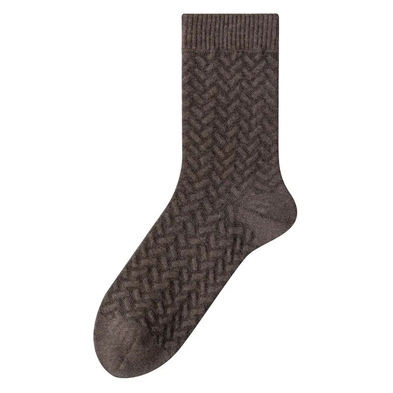 men's casual simple style solid color cotton crew socks a pair