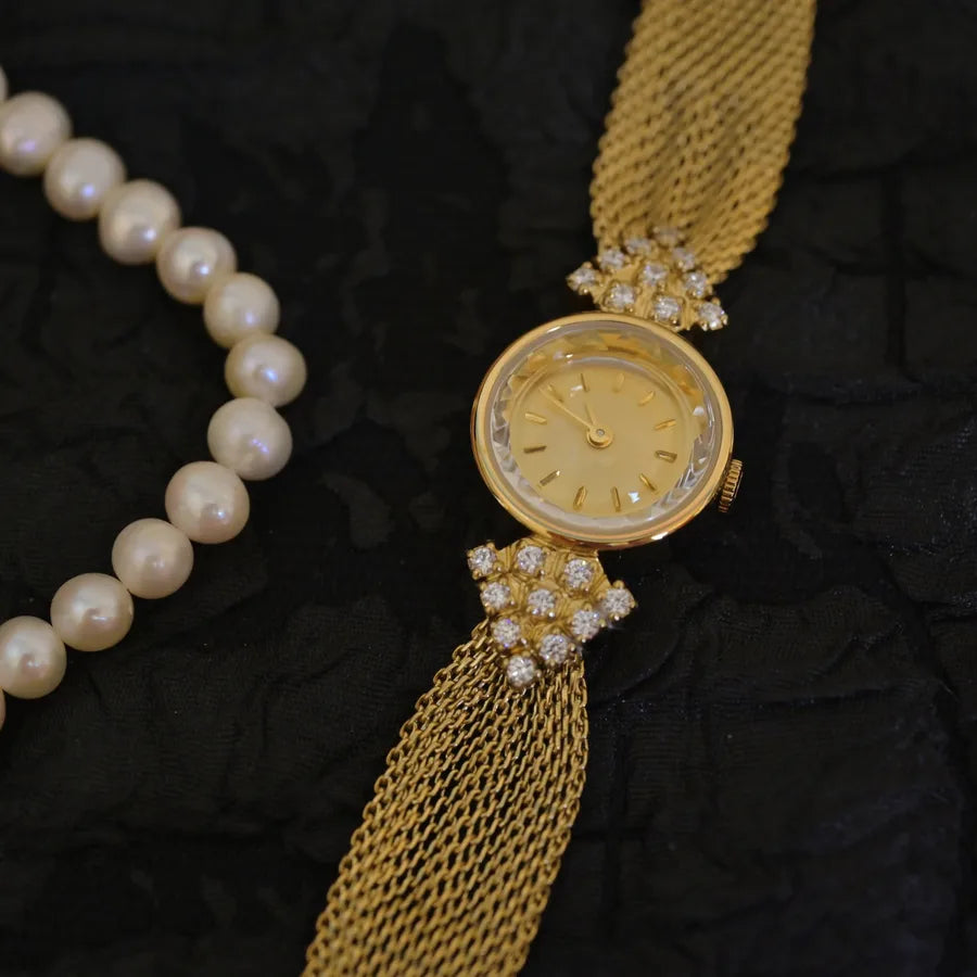 Vintage Style Classic Style Geometric Single Folding Buckle Quartz Watch Women's Watches