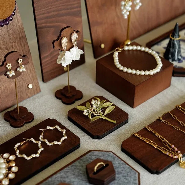 Retro Walnut Jewelry Display Stand Chinese Style Bracelet Earring Holder Ring Tray For Photography Accessories Showcase